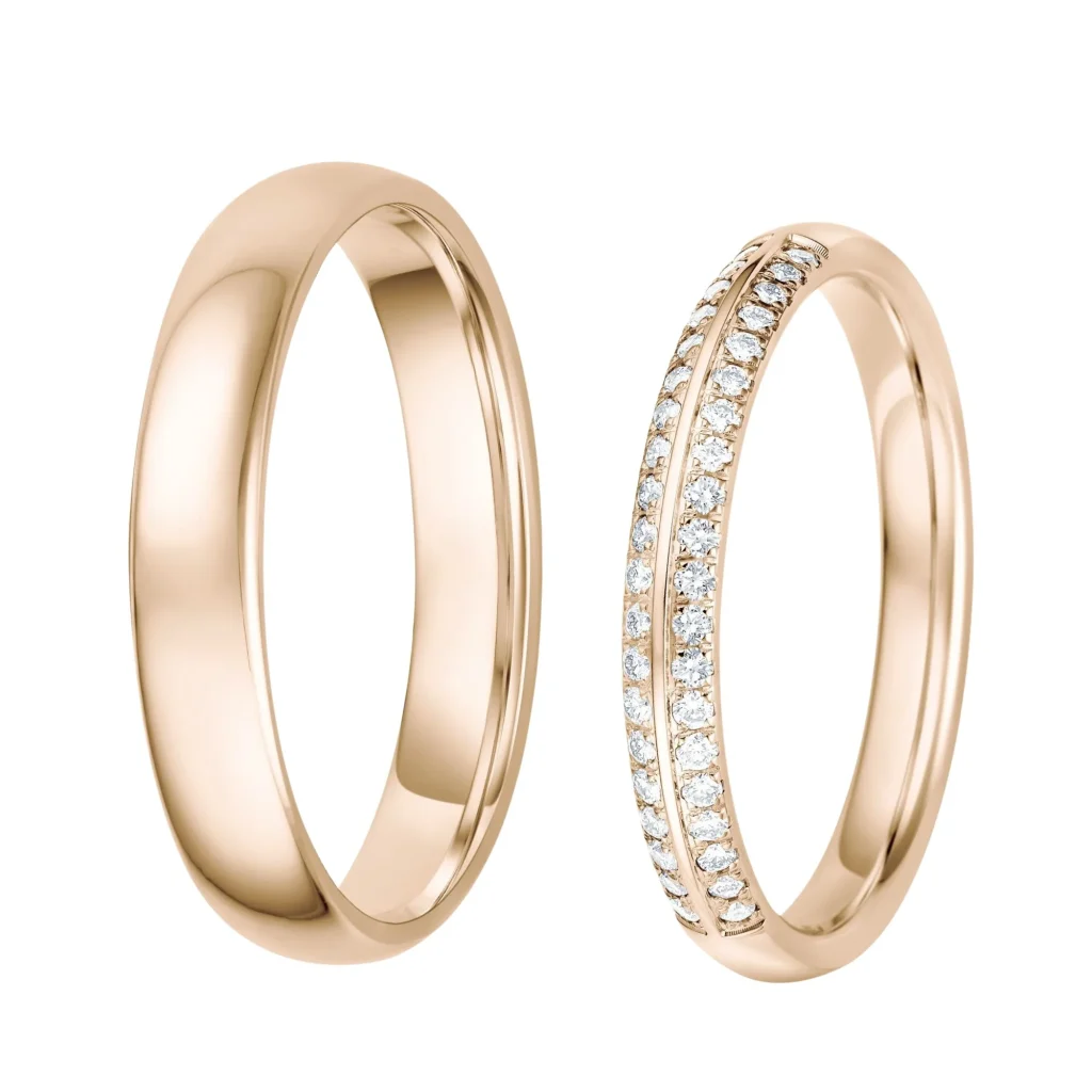Trauringe Roségold 585 poliert – Damenring mit 40 Brillanten in zweireihiger Pavé-Fassung, Herrenring 4 mm, MainTrauring 01-1602